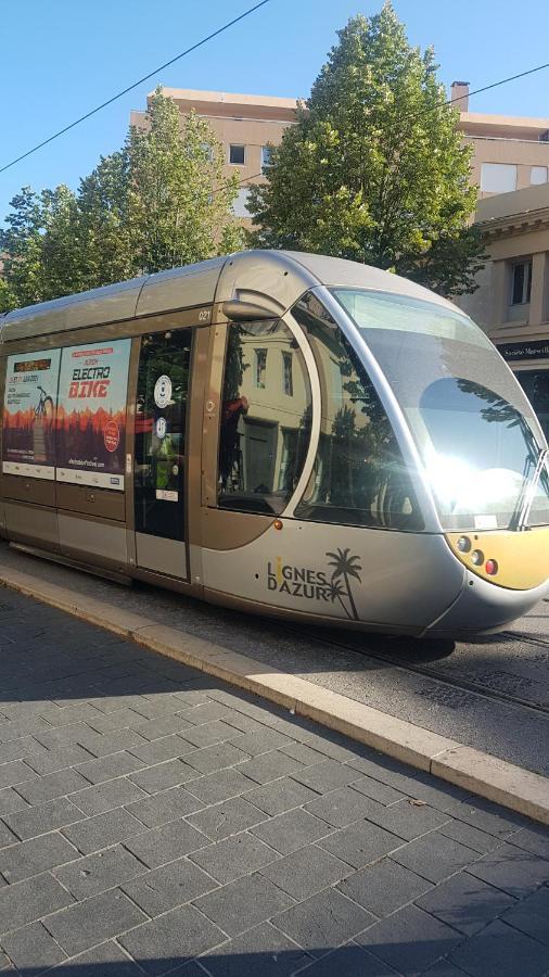 New Cheap Private Room, Kitchen , Overwieuw Sea,Tram On Spot, 12 Minutes From Nice Train Station With Tram , Beach In 17 Min Tram , Chambre Privee Pas Cher, Cuisine Equipee , Tram Sur Place, Apercu Mer, 12 Min De La Gare De Nice Avec Le Tram, 17 Min エクステリア 写真