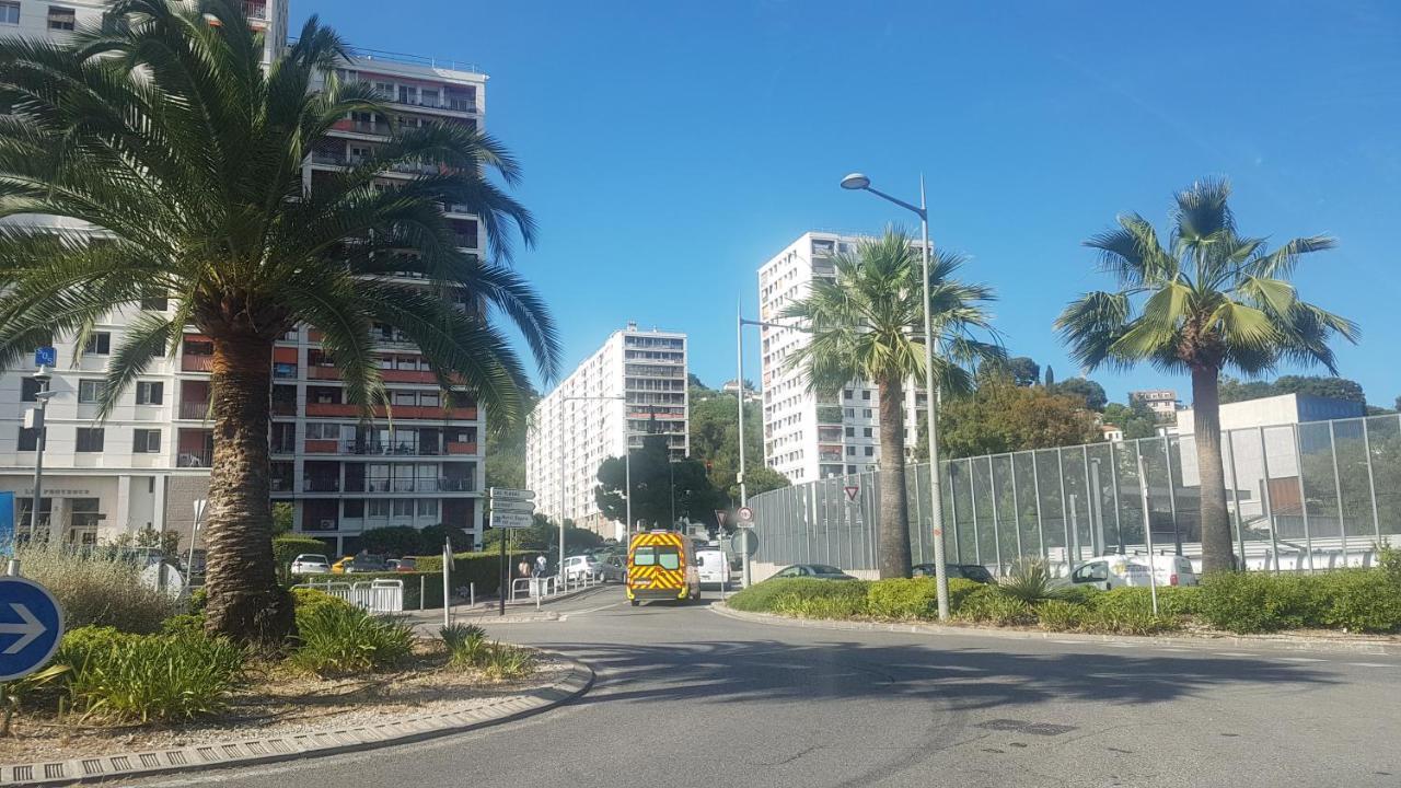 New Cheap Private Room, Kitchen , Overwieuw Sea,Tram On Spot, 12 Minutes From Nice Train Station With Tram , Beach In 17 Min Tram , Chambre Privee Pas Cher, Cuisine Equipee , Tram Sur Place, Apercu Mer, 12 Min De La Gare De Nice Avec Le Tram, 17 Min エクステリア 写真