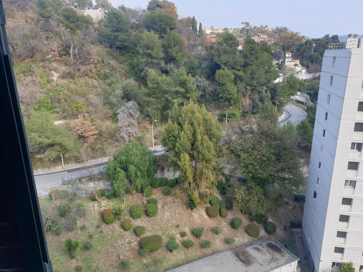 New Cheap Private Room, Kitchen , Overwieuw Sea,Tram On Spot, 12 Minutes From Nice Train Station With Tram , Beach In 17 Min Tram , Chambre Privee Pas Cher, Cuisine Equipee , Tram Sur Place, Apercu Mer, 12 Min De La Gare De Nice Avec Le Tram, 17 Min エクステリア 写真