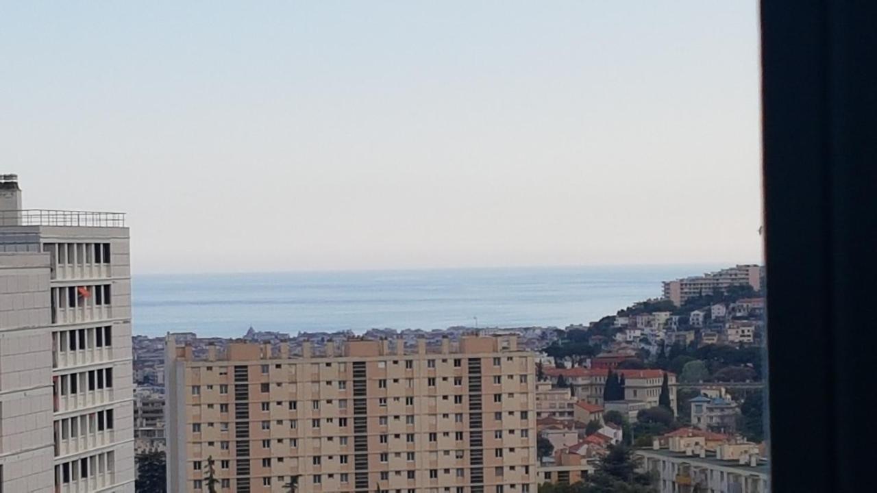 New Cheap Private Room, Kitchen , Overwieuw Sea,Tram On Spot, 12 Minutes From Nice Train Station With Tram , Beach In 17 Min Tram , Chambre Privee Pas Cher, Cuisine Equipee , Tram Sur Place, Apercu Mer, 12 Min De La Gare De Nice Avec Le Tram, 17 Min エクステリア 写真